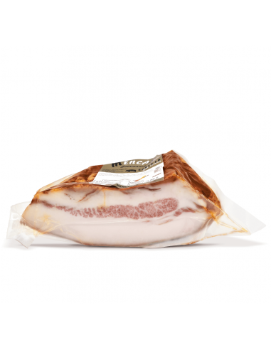 Papada Ibérica de Bellota Curada: Calidad y Sabor | Mencas